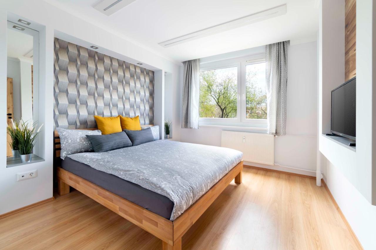 Comfort 66 - Real-Life 3-Room Family Stay With 4 Beds 米什科尔茨 外观 照片